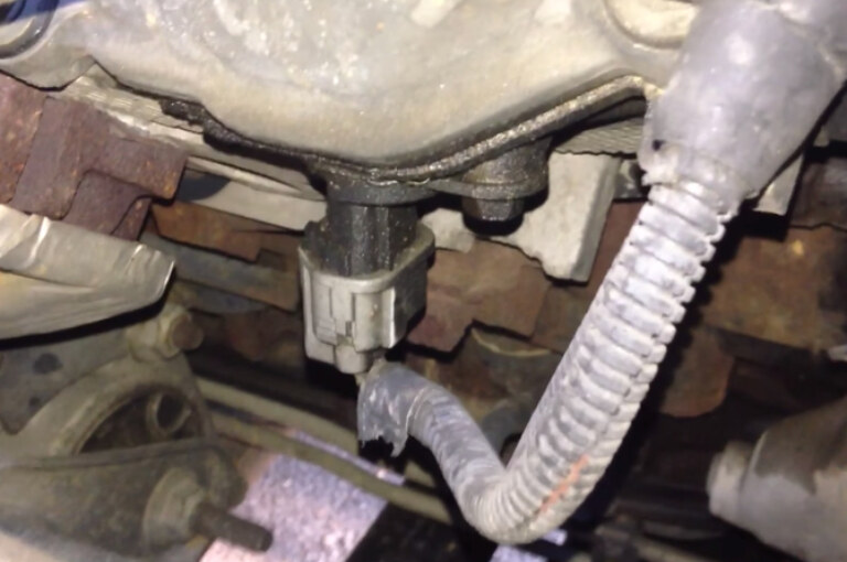 How to Replace Camshaft Position Sensor 2001 Dodge Durango